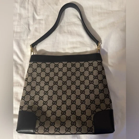 Authentic Gucci black/gray logo canvas shoulder bag - Picture 3 of 17